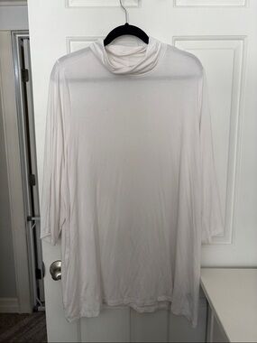torrid white elbow sleev super soft Draped Turtleneck Long Sleeve Top